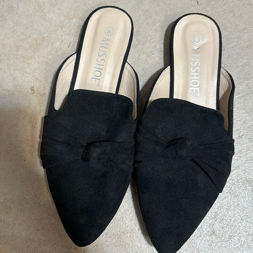NWOT Musshoe slide ons